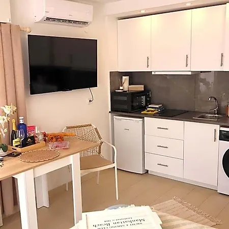 Reel Apartments- Luxury 3* تورّيفيِخا