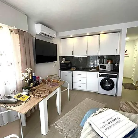 Reel Apartments- Luxury *